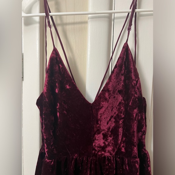 Sam Edelman Burgundy Velvet Romper - Picture 6 of 6